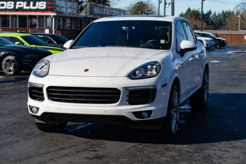 More photos of 2017 Porsche Cayenne S E-Hybrid Platinum Edition at Maxx Autos Plus Puyallup, WA