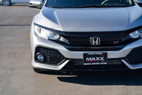 More photos of 2017 Honda Civic Sedan Si at Maxx Autos Plus Puyallup, WA