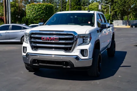 More photos of 2020 GMC Sierra 1500 SLE at Maxx Autos Plus Puyallup, WA