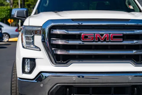More photos of 2020 GMC Sierra 1500 SLE at Maxx Autos Plus Puyallup, WA