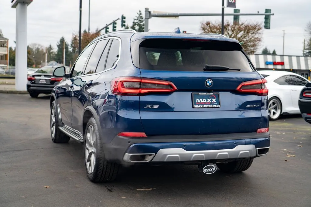 BMW X5 photo 12