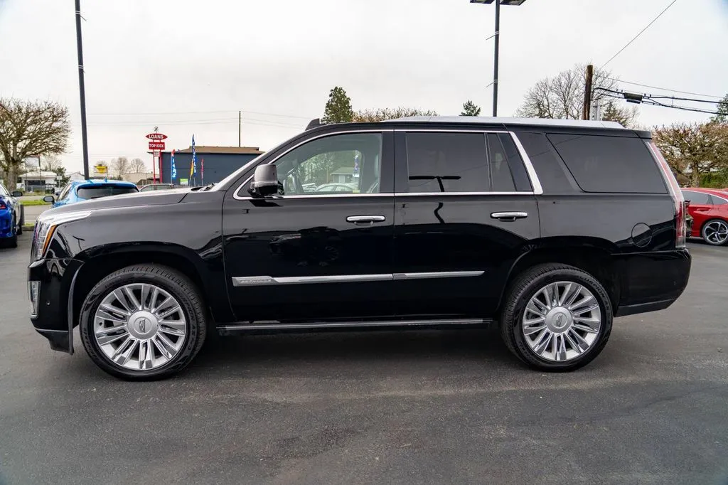 Cadillac Escalade photo 14