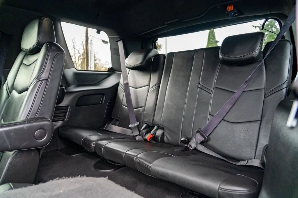 Cadillac Escalade photo 21