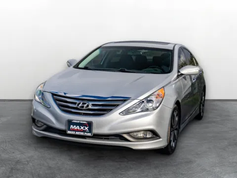 Another view of 2014 Hyundai Sonata SE for sale in Puyallup, WA at Maxx Autos Plus Puyallup