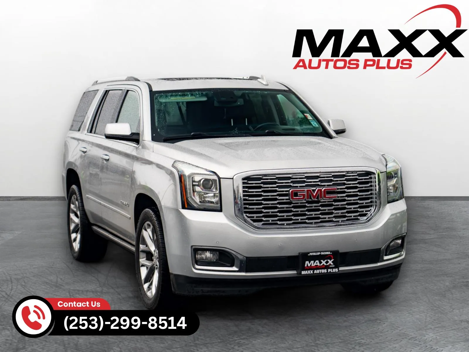 Silver 2018 GMC Yukon Denali for sale in Puyallup, WA