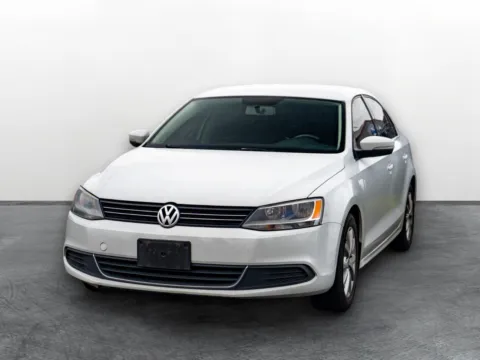 Another view of 2014 Volkswagen Jetta Sedan SE w/Connectivity for sale in Puyallup, WA at Maxx Autos Plus Puyallup