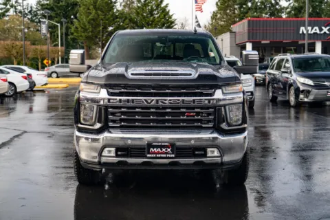 Another view of 2020 Chevrolet Silverado 2500HD LTZ for sale in Puyallup, WA at Maxx Autos Plus Puyallup
