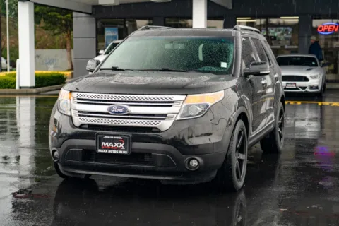More photos of 2015 Ford Explorer XLT at Maxx Autos Plus Puyallup, WA