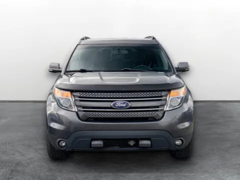 Photos of 2015 Ford Explorer XLT for sale in Puyallup, WA at Maxx Autos Plus Puyallup