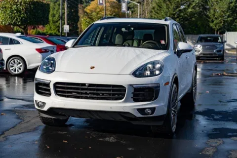 More photos of 2016 Porsche Cayenne S at Maxx Autos Plus Puyallup, WA
