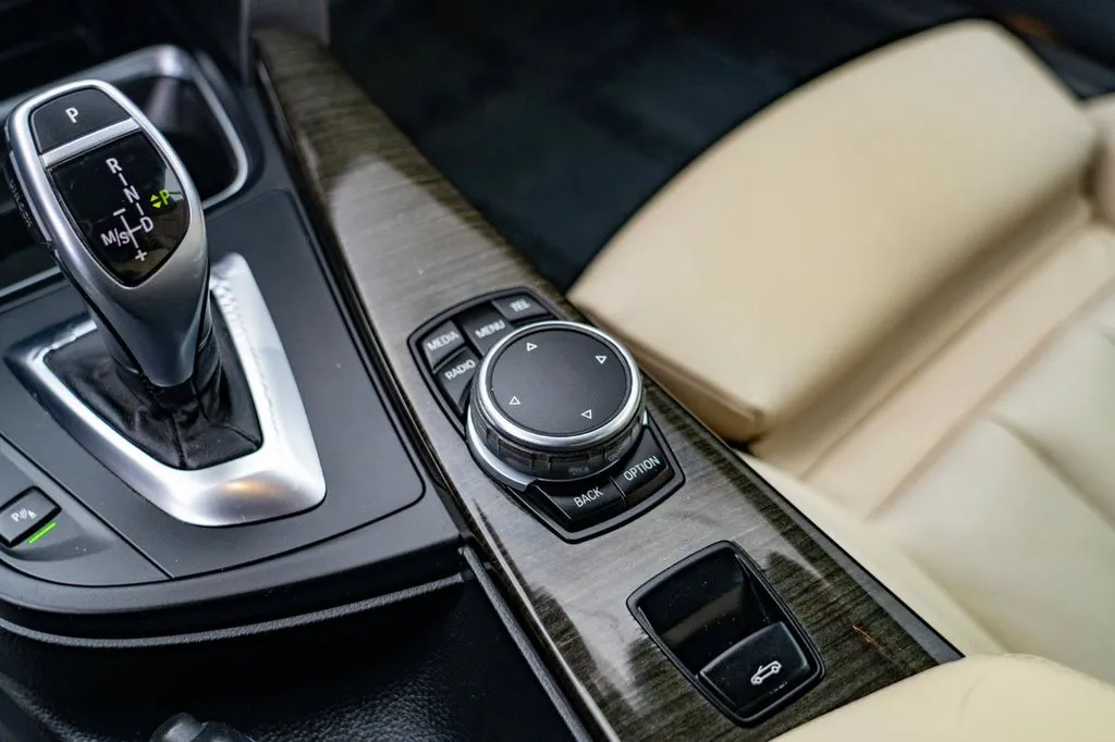BMW 4 Series photo 27
