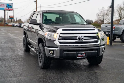 Photos of 2016 Toyota Tundra Truck SR5 for sale in Puyallup, WA at Maxx Autos Plus Puyallup