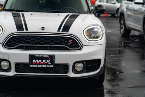 More photos of 2018 MINI Countryman Cooper S at Maxx Autos Plus Puyallup, WA