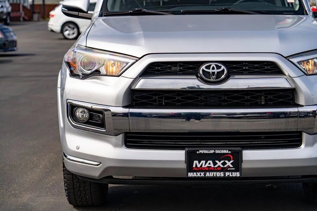 Toyota 4Runner photo 5