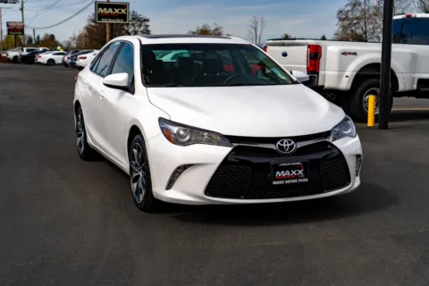 Photos of 2015 Toyota Camry SE for sale in Puyallup, WA at Maxx Autos Plus Puyallup