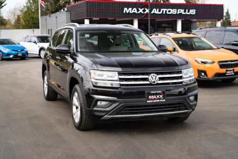 Photos of 2019 Volkswagen Atlas 3.6L V6 SE for sale in Puyallup, WA at Maxx Autos Plus Puyallup