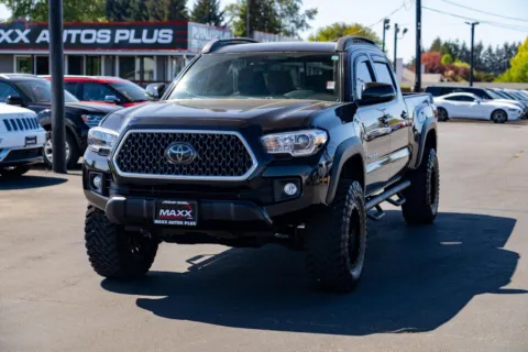 More photos of 2018 Toyota Tacoma TRD Off Road at Maxx Autos Plus Puyallup, WA
