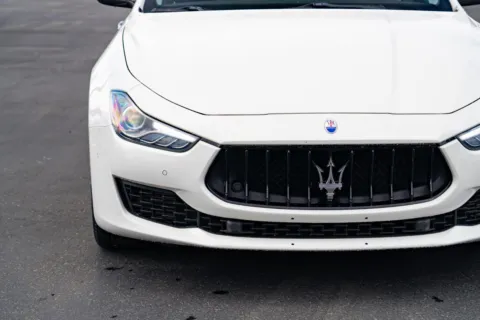 More photos of 2020 Maserati Ghibli at Maxx Autos Plus Puyallup, WA