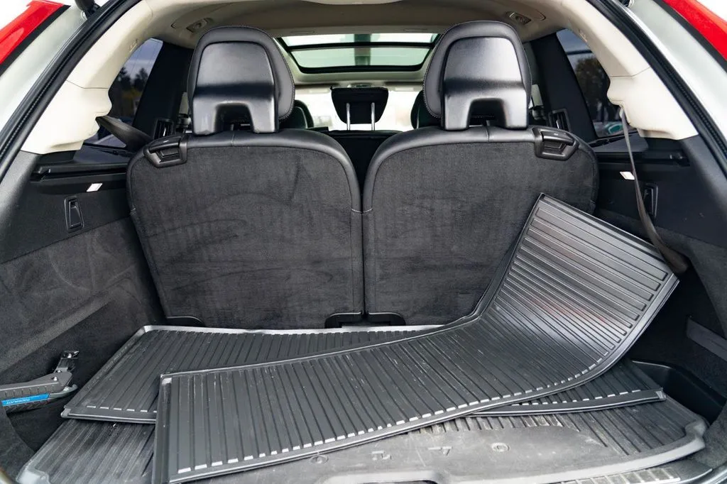 Volvo XC90 photo 29