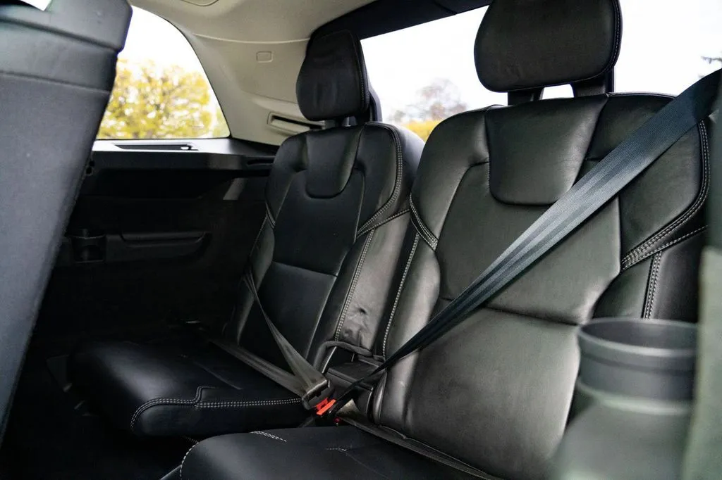 Volvo XC90 photo 20