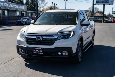 More photos of 2019 Honda Ridgeline RTL-T at Maxx Autos Plus Puyallup, WA