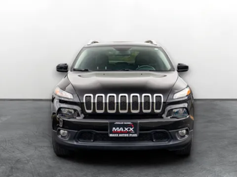 Photos of 2018 Jeep Cherokee Latitude Plus for sale in Puyallup, WA at Maxx Autos Plus Puyallup