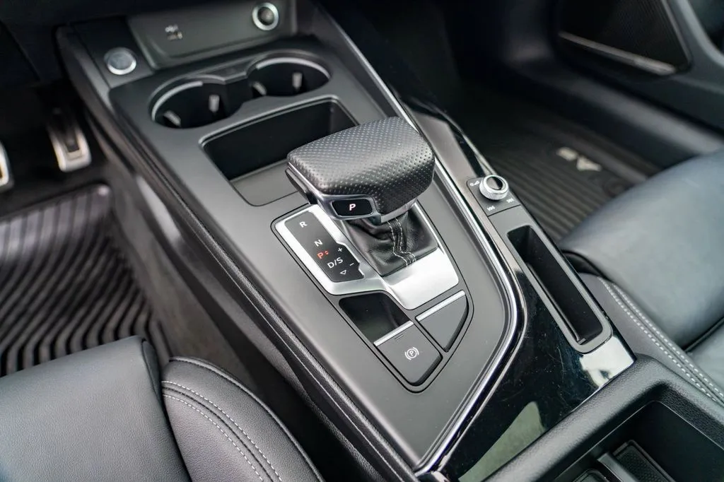 Audi A5 photo 23