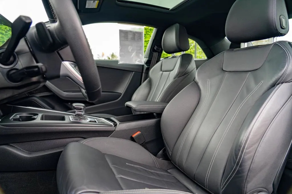 Audi A5 photo 16