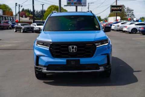 Photos of 2025 Honda Pilot TrailSport for sale in Puyallup, WA at Maxx Autos Plus Puyallup