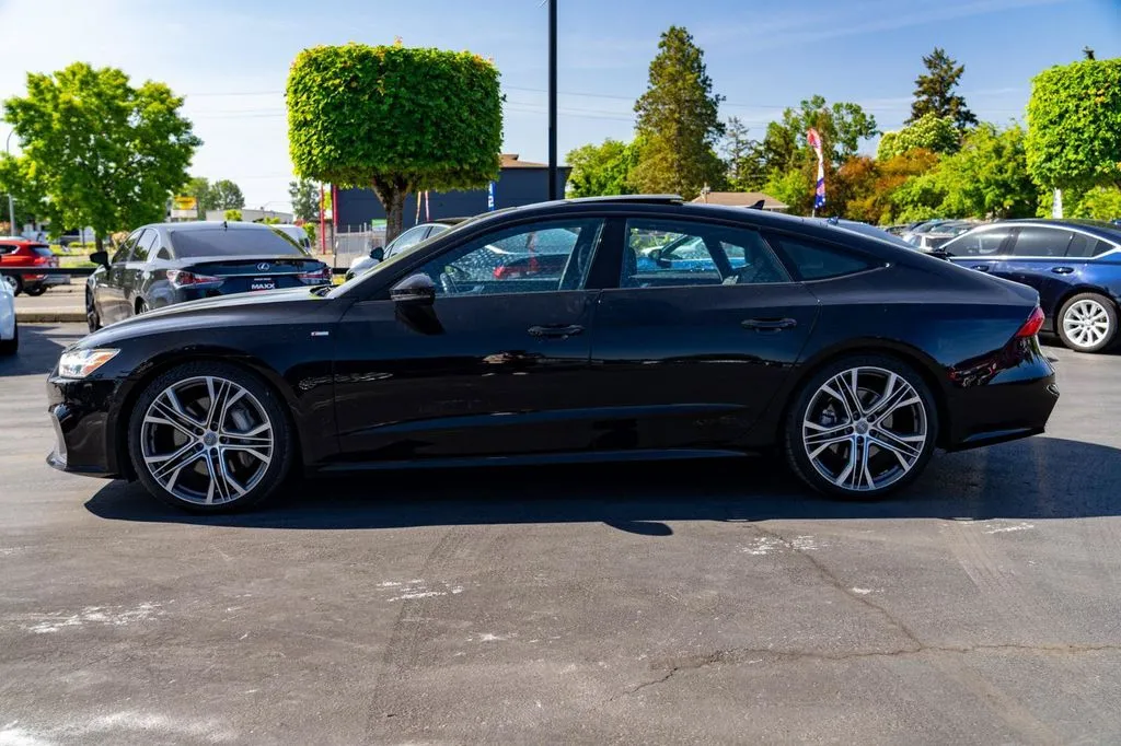Audi A7 photo 12
