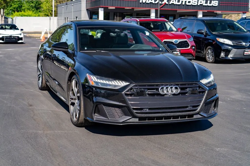 Audi A7 photo 2