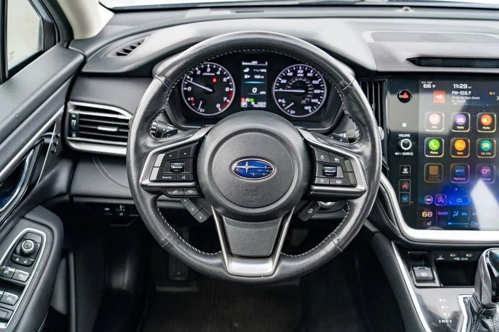 Subaru Legacy photo 17