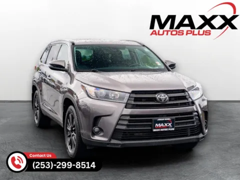 Gray 2019 Toyota Highlander SE for sale in Puyallup, WA