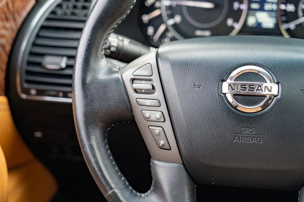 Nissan Armada photo 25