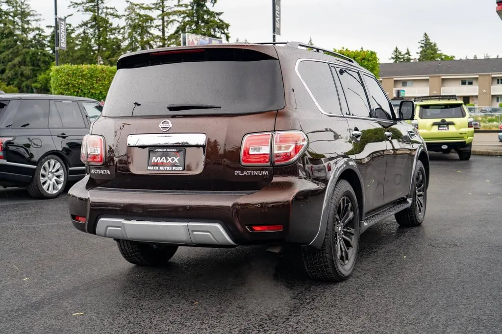 Nissan Armada photo 10