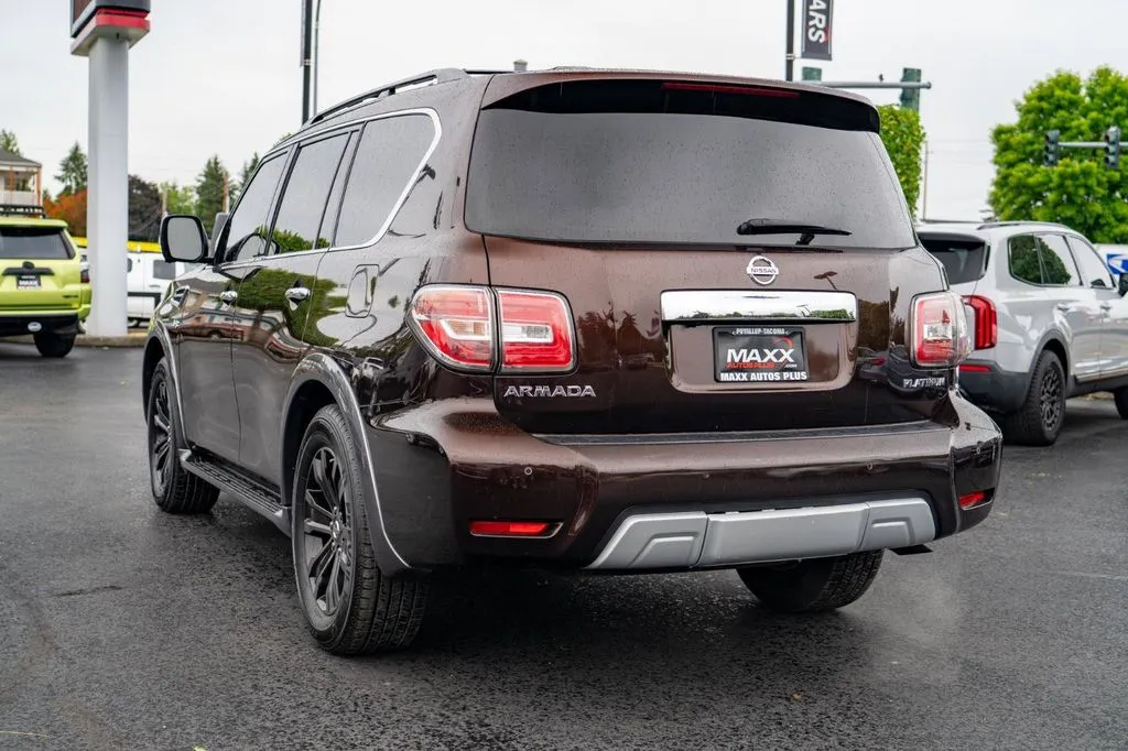 Nissan Armada photo 12