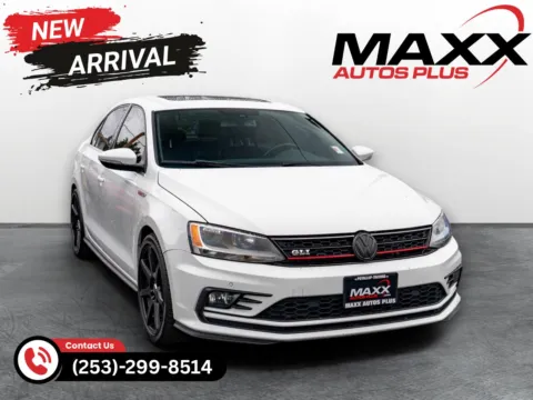 White 2016 Volkswagen Jetta Sedan 2.0T GLI SE for sale in Puyallup, WA
