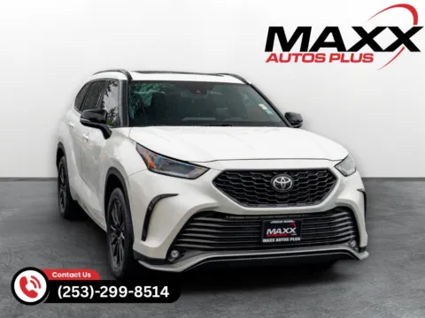 White 2021 Toyota Highlander XSE for sale in Puyallup, WA