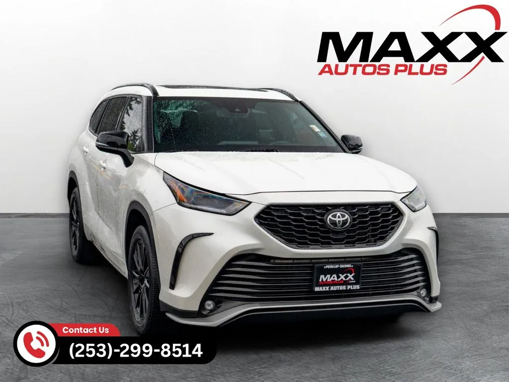 White 2021 Toyota Highlander XSE for sale in Puyallup, WA