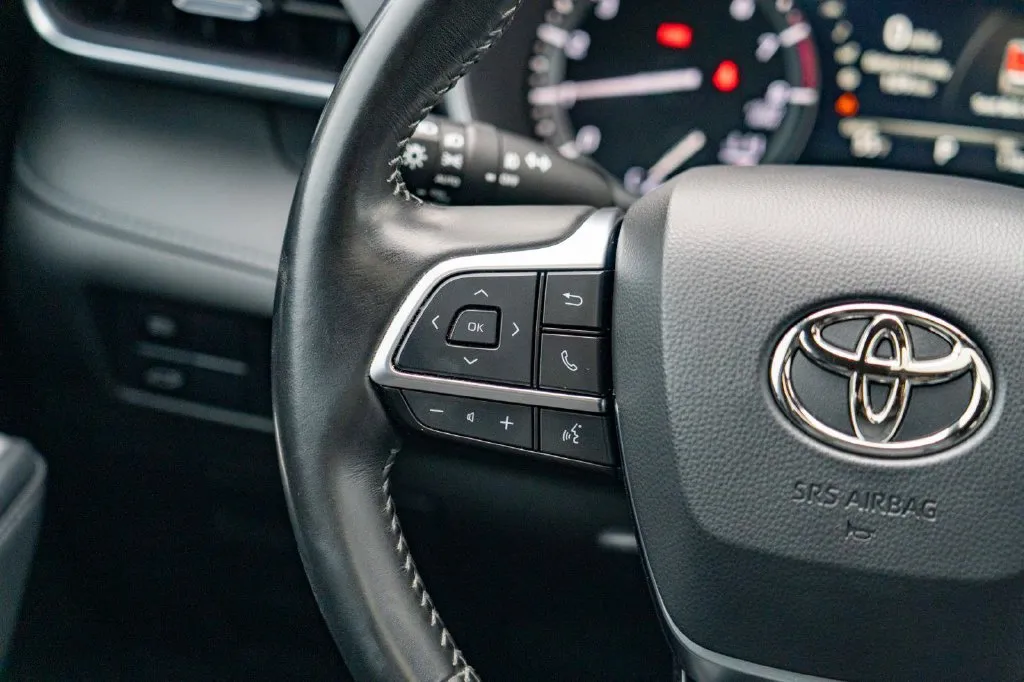 Toyota Highlander photo 24