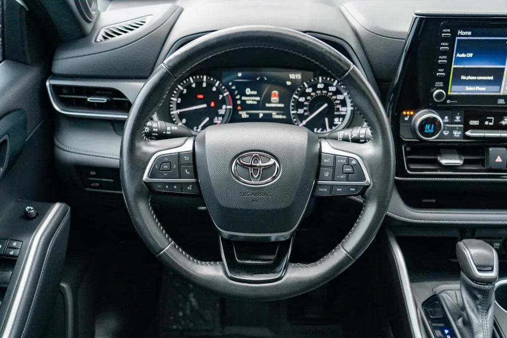 Toyota Highlander photo 21