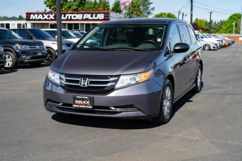 More photos of 2016 Honda Odyssey LX at Maxx Autos Plus Puyallup, WA