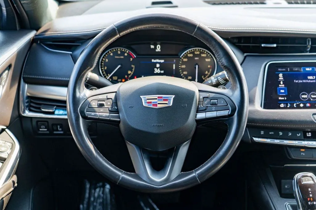 Cadillac XT4 photo 16