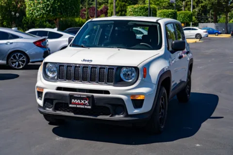 More photos of 2019 Jeep Renegade Sport at Maxx Autos Plus Puyallup, WA