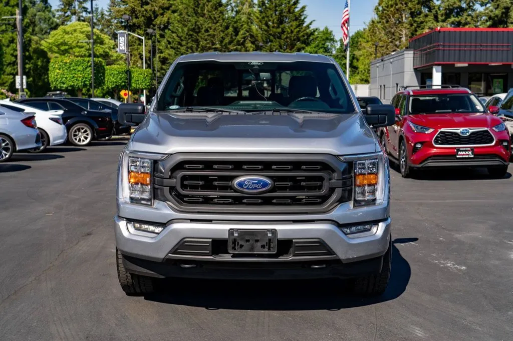 Ford F-150 photo 3