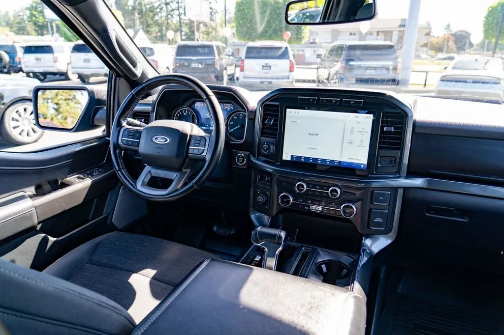 Ford F-150 photo 24