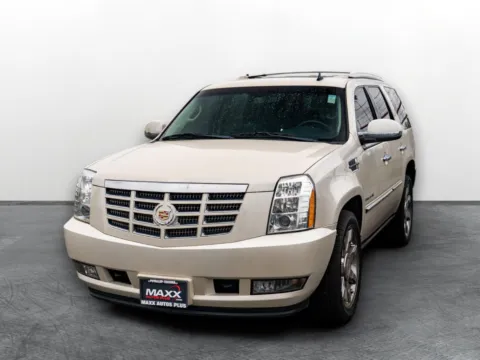 Another view of 2013 Cadillac Escalade Premium for sale in Puyallup, WA at Maxx Autos Plus Puyallup