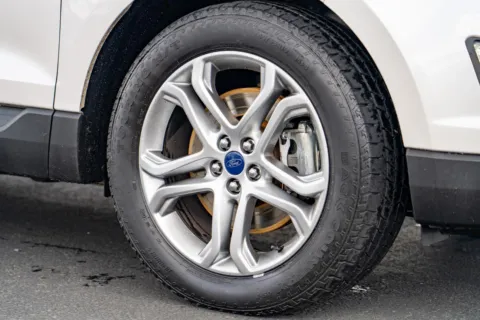 More photos of 2016 Ford Edge Titanium at Maxx Autos Plus Puyallup, WA