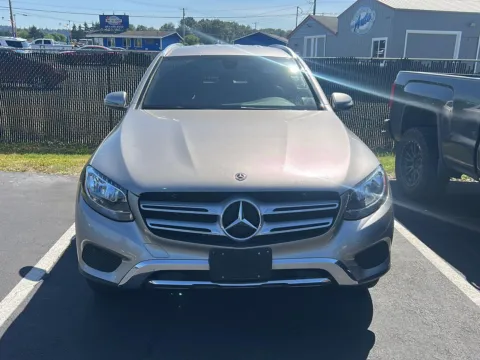 Photos of 2019 Mercedes-Benz GLC 300 for sale in Puyallup, WA at Maxx Autos Plus Puyallup