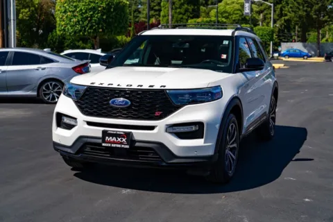 More photos of 2021 Ford Explorer ST at Maxx Autos Plus Puyallup, WA